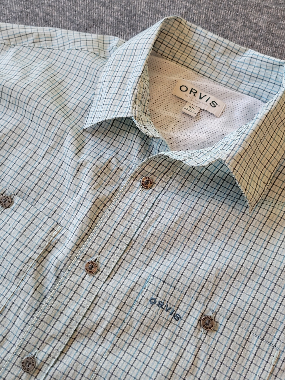 Orvis Tech Shirt Men's Medium Blue Long Sleeve Button Up Performance UPF Vented